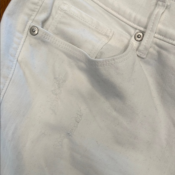 White Straight-Leg Cropped Size 12 Distressed Denim Jeans - Picture 4 of 10